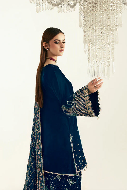 Emaan Adeel Embroidered Velvet Suit JAHANARA