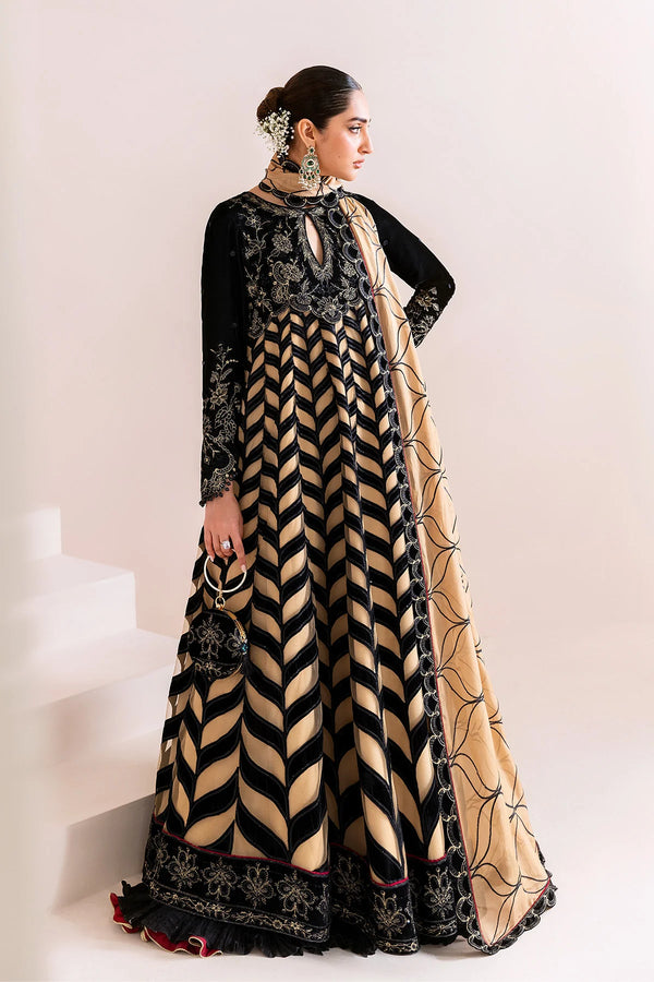 Alizeh Embellished Velvet Suit AF-VLT-2223-Noor Jahan