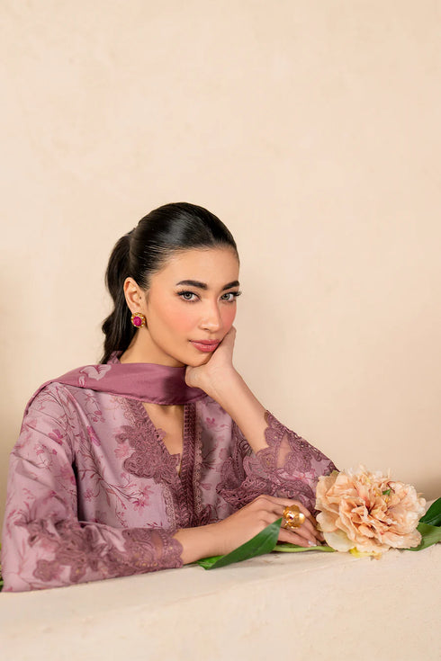 Iznik Embroidered Lawn Suit EFL-04