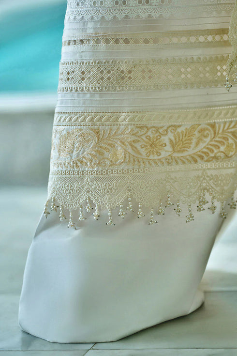 Sobia Nazir Embroidered Luxury Lawn suit Design 9A