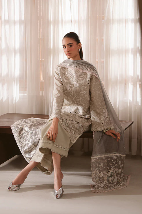 Ayzel Embroidered Lawn 3PC Suit Veylin
