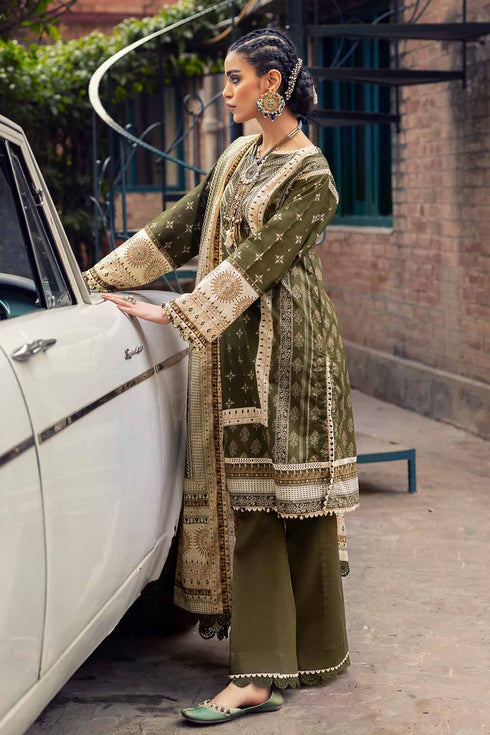 Gul Ahmed 3PC Unstitched Printed Lawn Suit CL-42205