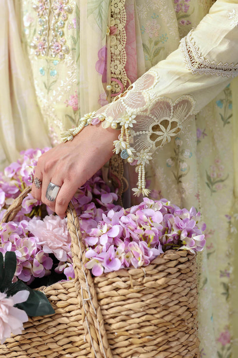 Maria B Embroidered 3PC Lawn Suit MPT-3001-A