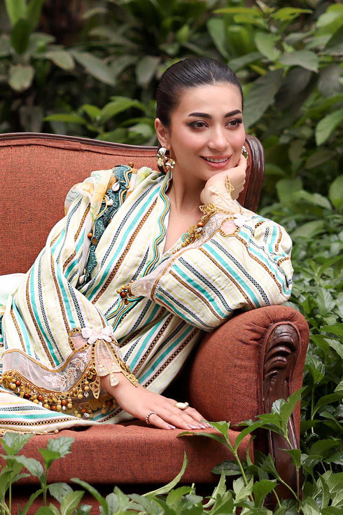 Maria B Embroidered 3PC Suit MPT-3002-B