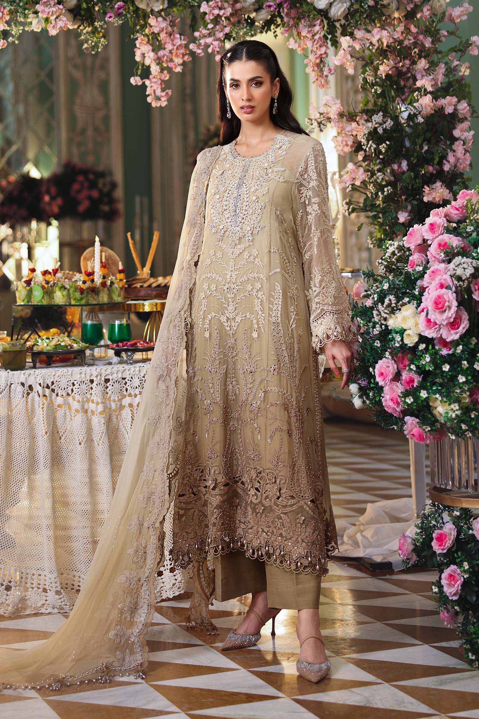 Pakistani Wedding Clothes - Buy Latest Wedding Dresses in UK Babus Clothing Pakistani Wedding Clothes - Buy Latest Wedding Dresses in UK Babus Clothing