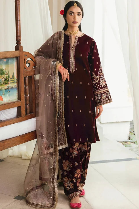 Baroque Velvet 3 Piece Suit UF-250