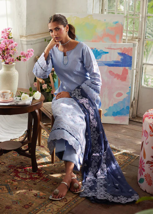 Gulaal Embroidered Chikankaari suit Zorya