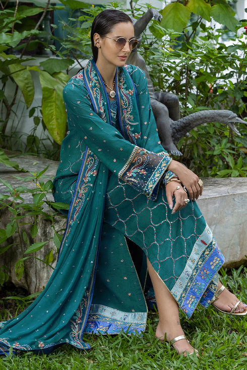 Mushq Embroidered Raw Silk Suit Valene