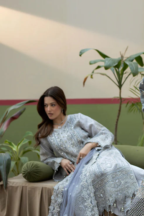 Imrozia Embroidered Organza Suit I-275 Safiyaan