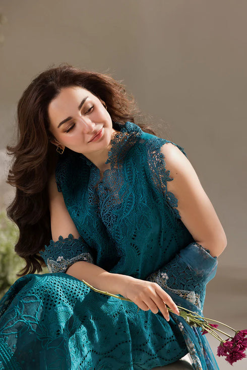 Sobia Nazir Luxury Lawn suit Design 2A