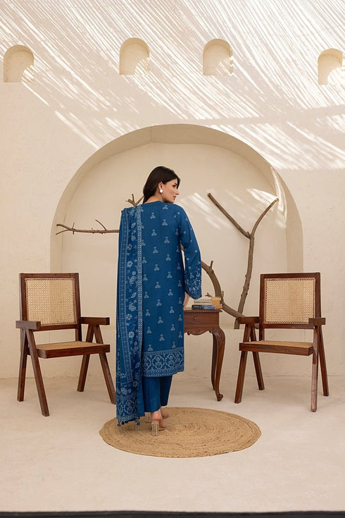 Lakhany 03 Piece Unstitched Pashmina Printed Suit - LG-RL-0118-A