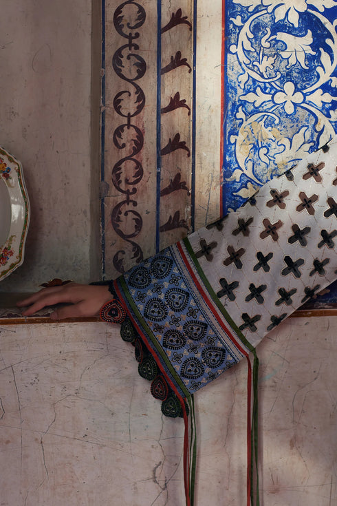 Elan Embroiderd Lawn Suit AZUREH (EL25-04 B)