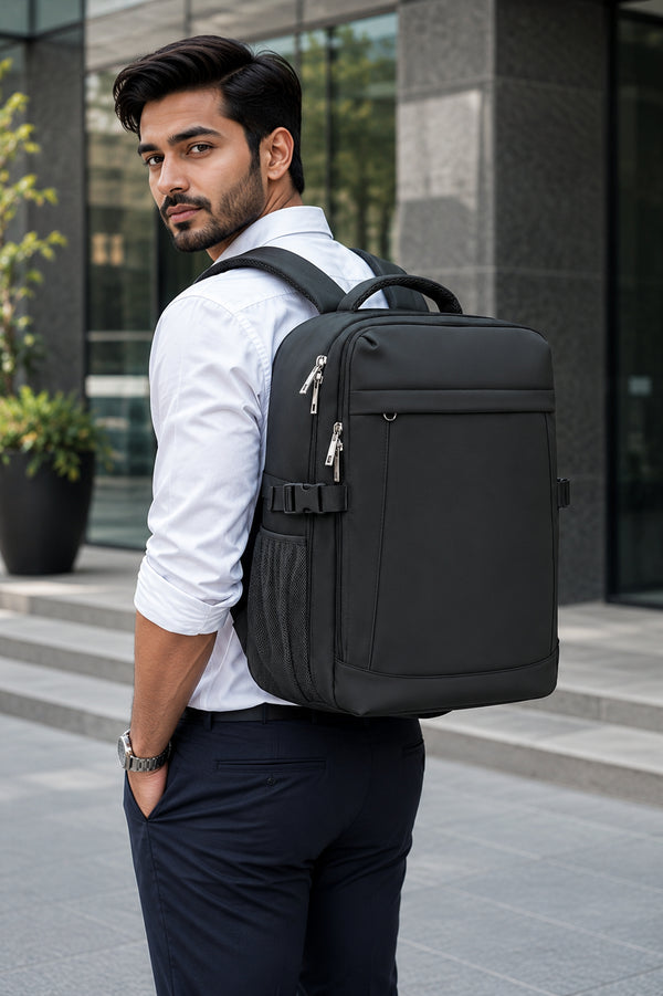 Yankony 40 × 30 × 20 cm Ryanair Cabin Dark Black Backpack – Underseat Travel Bag with Laptop Compartment