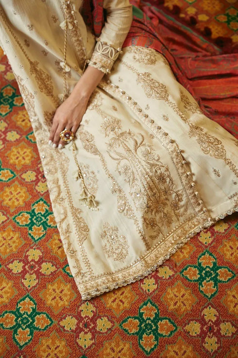 Sana Safinaz Embroidered Slub 3 piece Suit M233-017B-CP