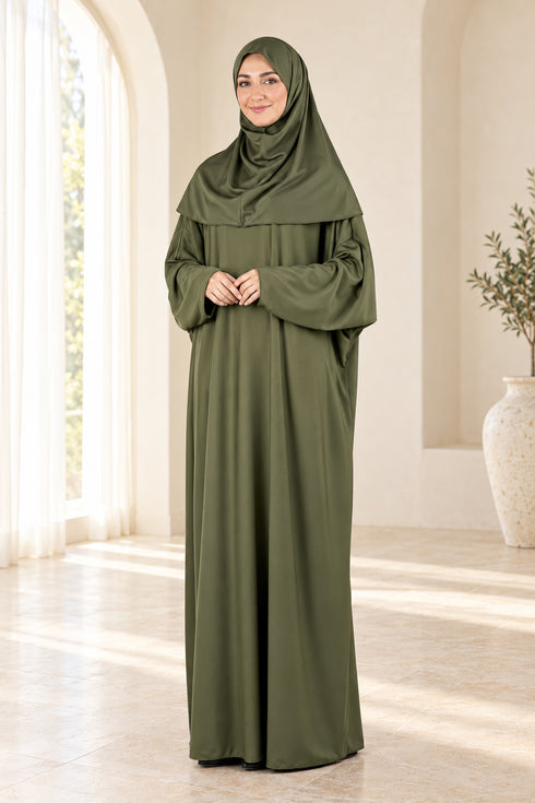 Women’s Muslim Prayer Dress Set with Hijab and Prayer Beads
