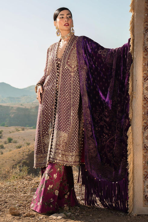 Sana Safinaz Embroidered Raw Silk 3 piece Suit S231-007A-DE