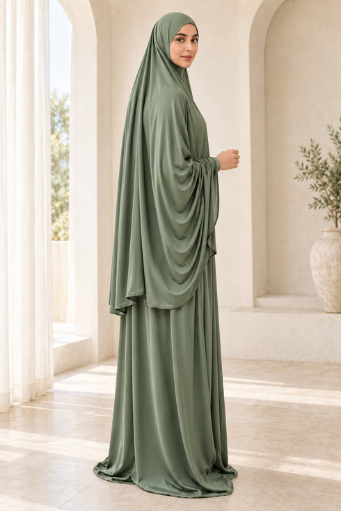 Women’s Two-Piece Prayer Set with Short Khimar and Elastic Waist Skirt